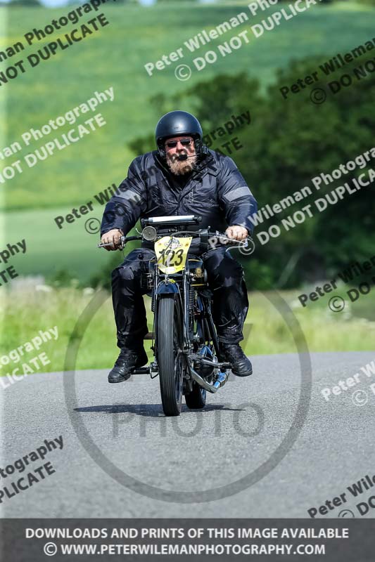 Vintage motorcycle club;eventdigitalimages;no limits trackdays;peter wileman photography;vintage motocycles;vmcc banbury run photographs